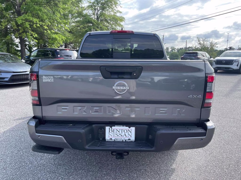 2026 Gun Metallic Nissan Frontier SV 4X4 Truck
