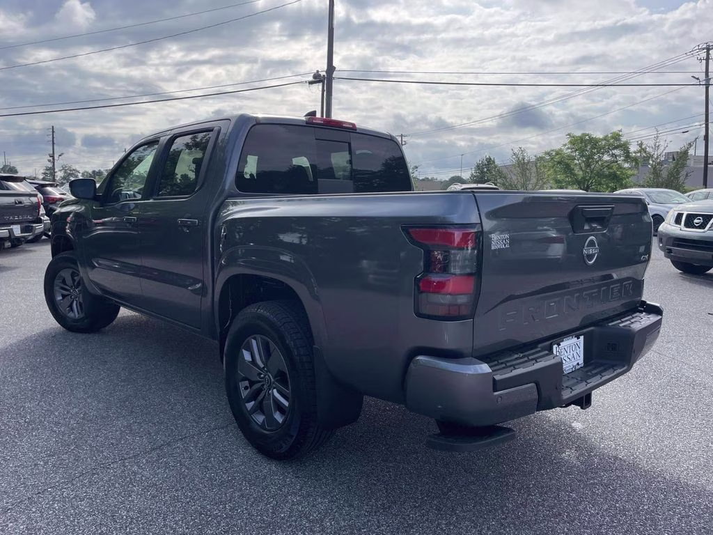 2026 Gun Metallic Nissan Frontier SV 4X4 Truck