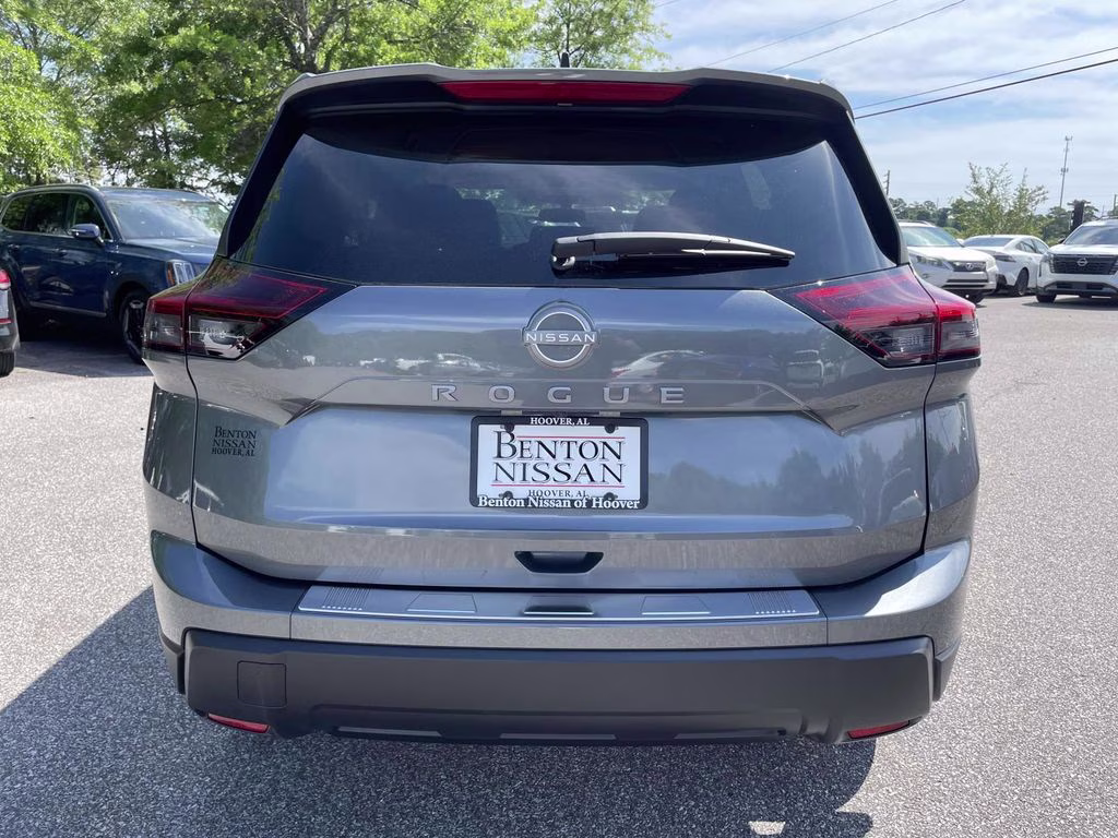 2026 Gun Metallic Nissan Rogue SV FWD SUV