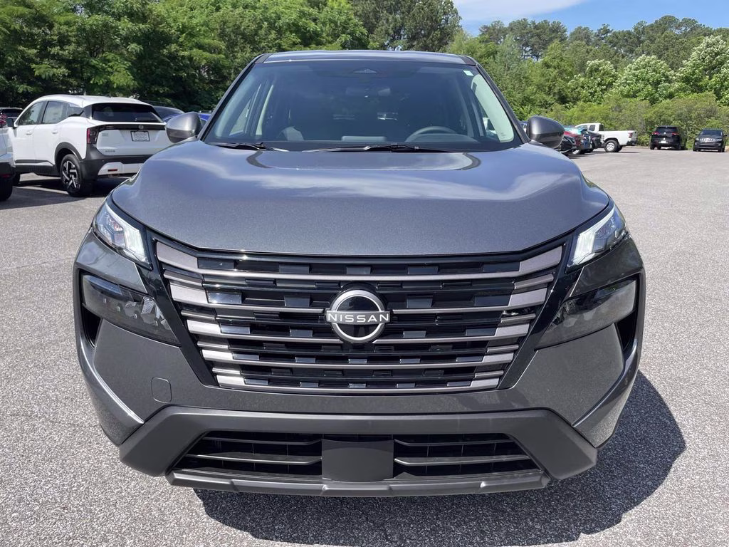 2026 Gun Metallic Nissan Rogue SV FWD SUV