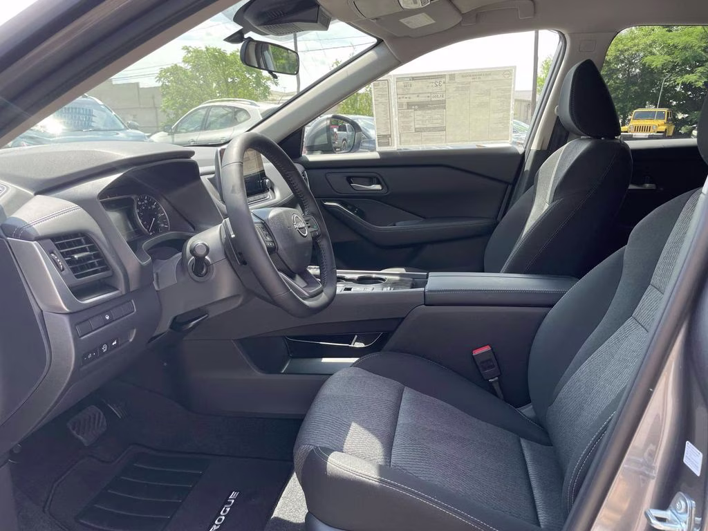 2026 Gun Metallic Nissan Rogue SV FWD SUV