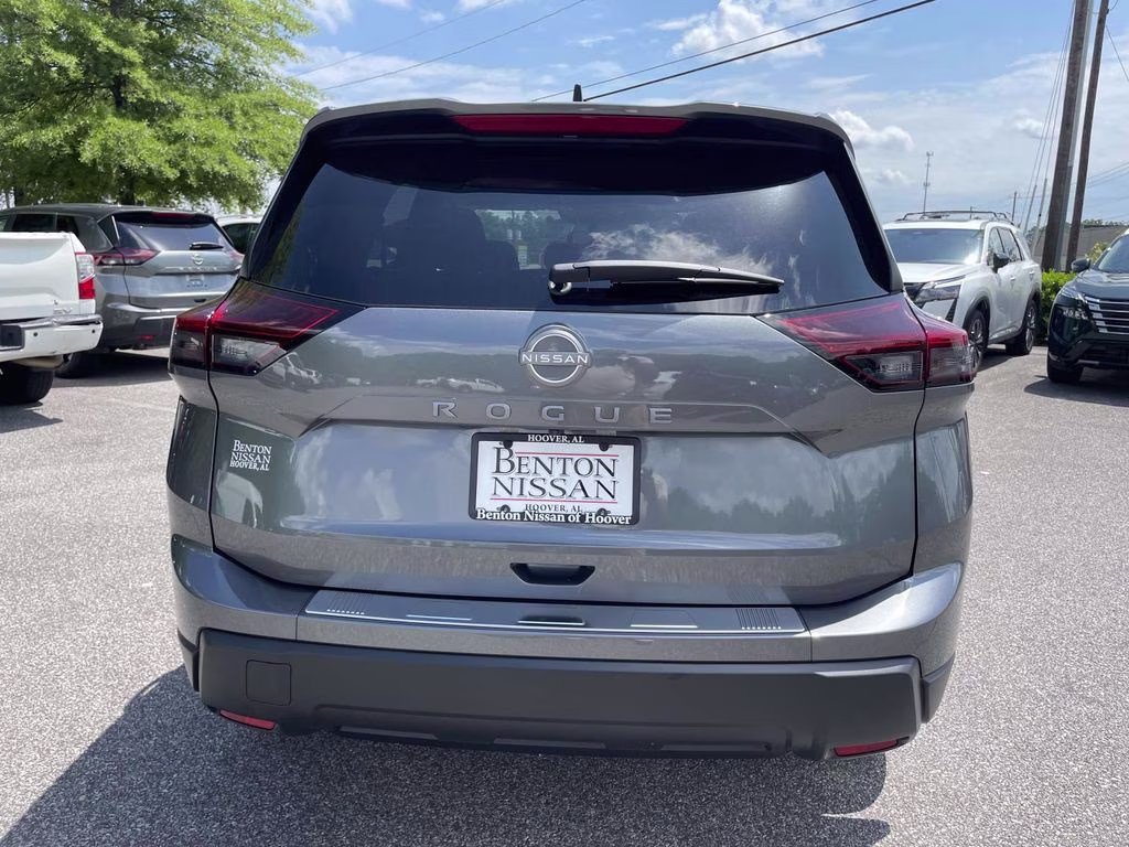 2026 Gun Metallic Nissan Rogue SV FWD SUV