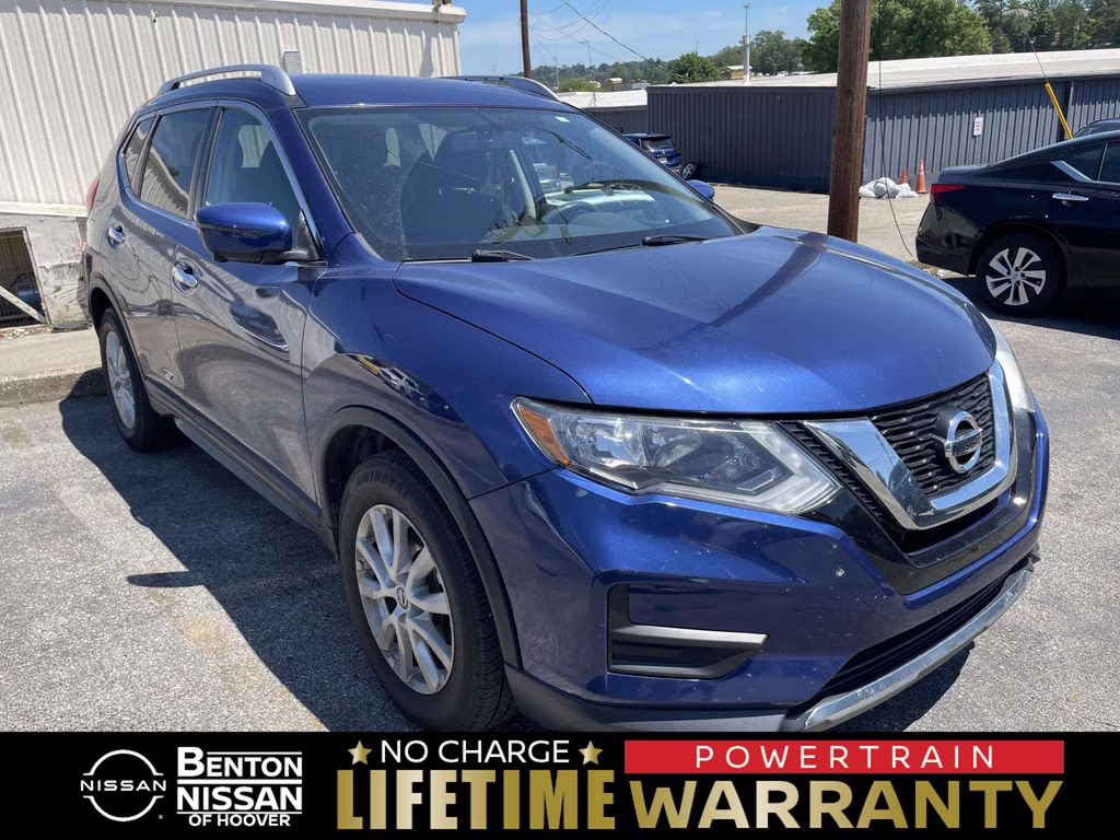 2017 Nissan Rogue SV