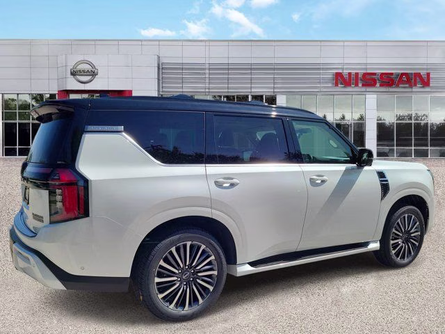 2026 Everest White Pearl/Black Nissan Armada Platinum Reserve 4X4 SUV