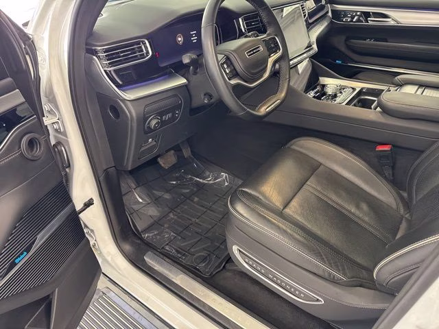 2023 Bright White Clearcoat Jeep Grand Wagoneer Series II 4X4 SUV
