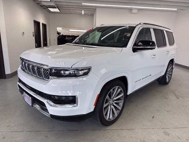 2023 Bright White Clearcoat Jeep Grand Wagoneer Series II 4X4 SUV