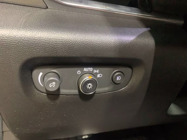 2019 Mosaic Black Metallic Chevrolet Traverse RS AWD SUV