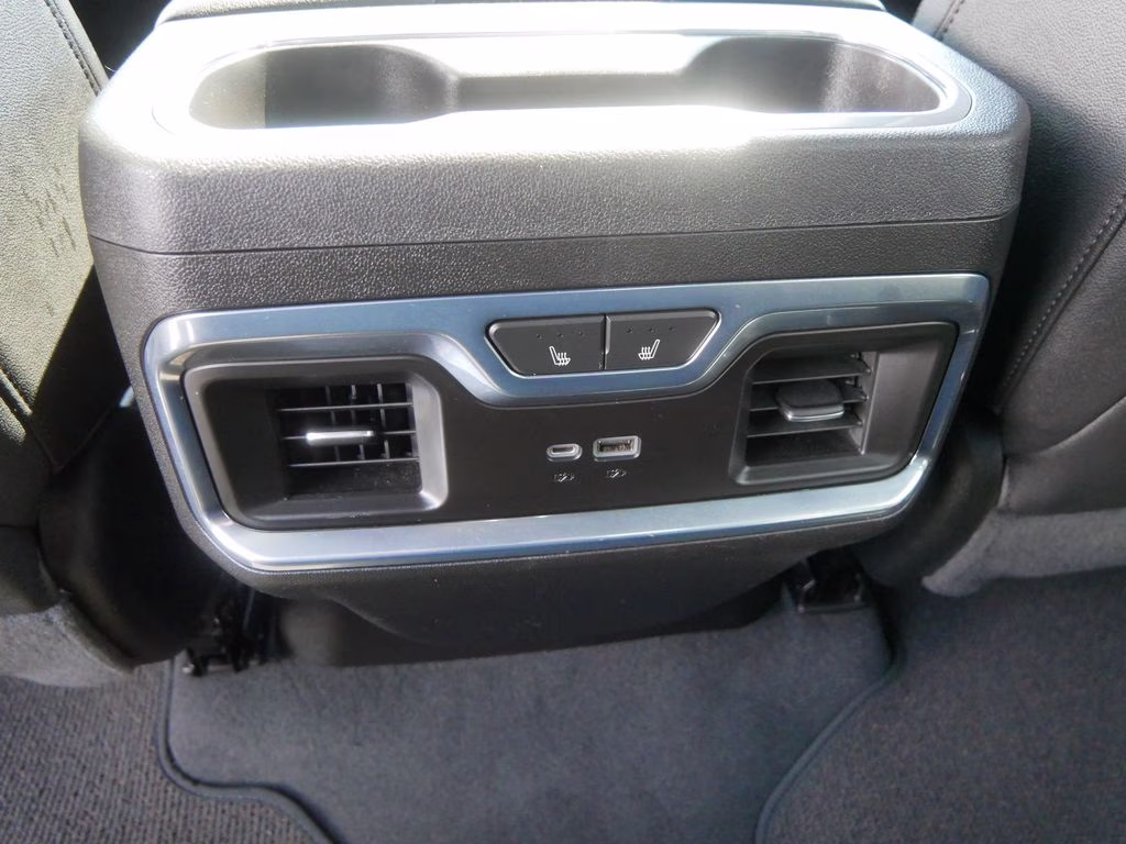 2022 Dark Ash Metallic Chevrolet Silverado 1500 High Country 4X4 Truck