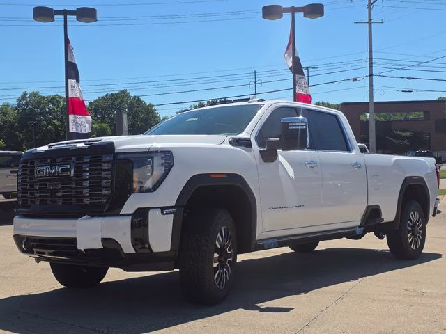 2026 Summit White GMC Sierra 3500HD Denali Ultimate 4X4 Truck