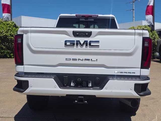 2026 Summit White GMC Sierra 3500HD Denali Ultimate 4X4 Truck