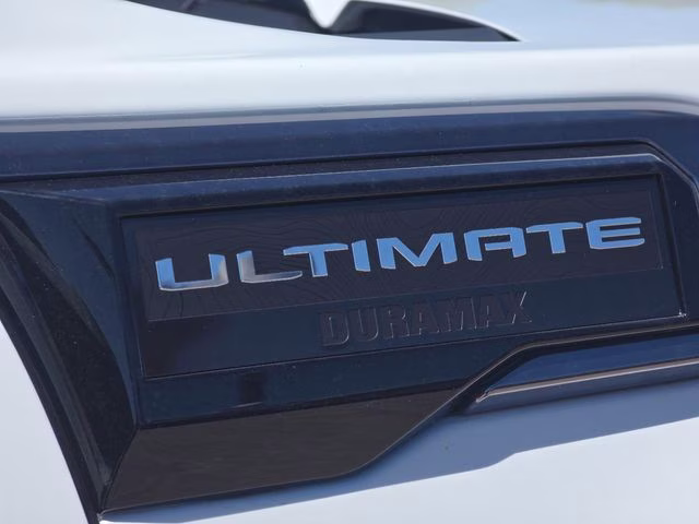 2026 Summit White GMC Sierra 3500HD Denali Ultimate 4X4 Truck