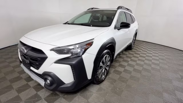 2023 Crystal White Pearl Subaru Outback Limited XT AWD SUV