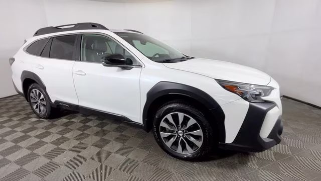 2023 Crystal White Pearl Subaru Outback Limited XT AWD SUV