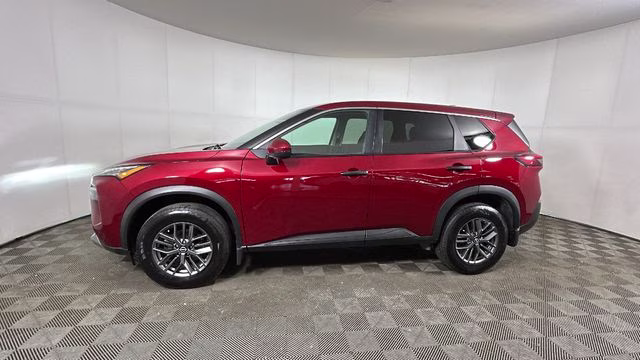 2022 Scarlet Ember Tintcoat Nissan Rogue S AWD SUV