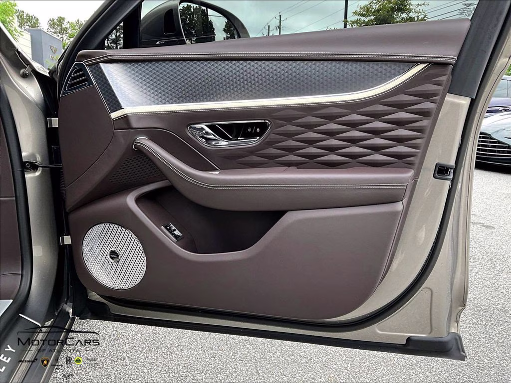 2024 Pale Brodgar Metallic Bentley Flying Spur Speed AWD Sedan