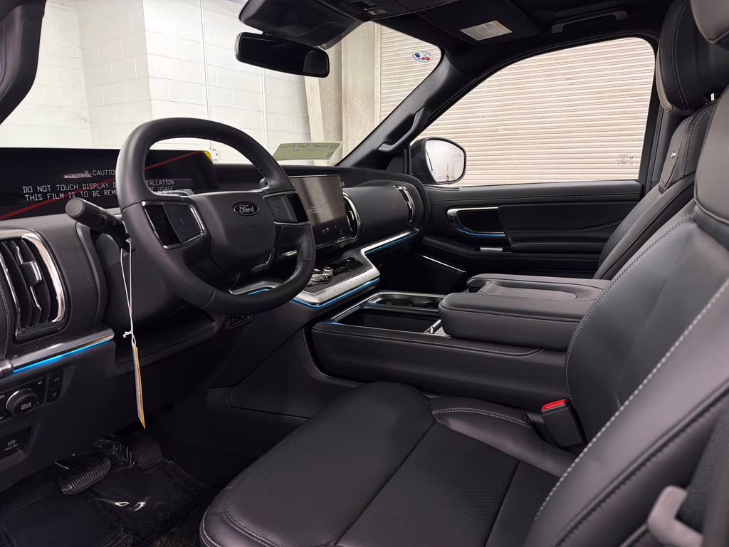2026 AGATE BLACK Ford Expedition Platinum 4X4 SUV