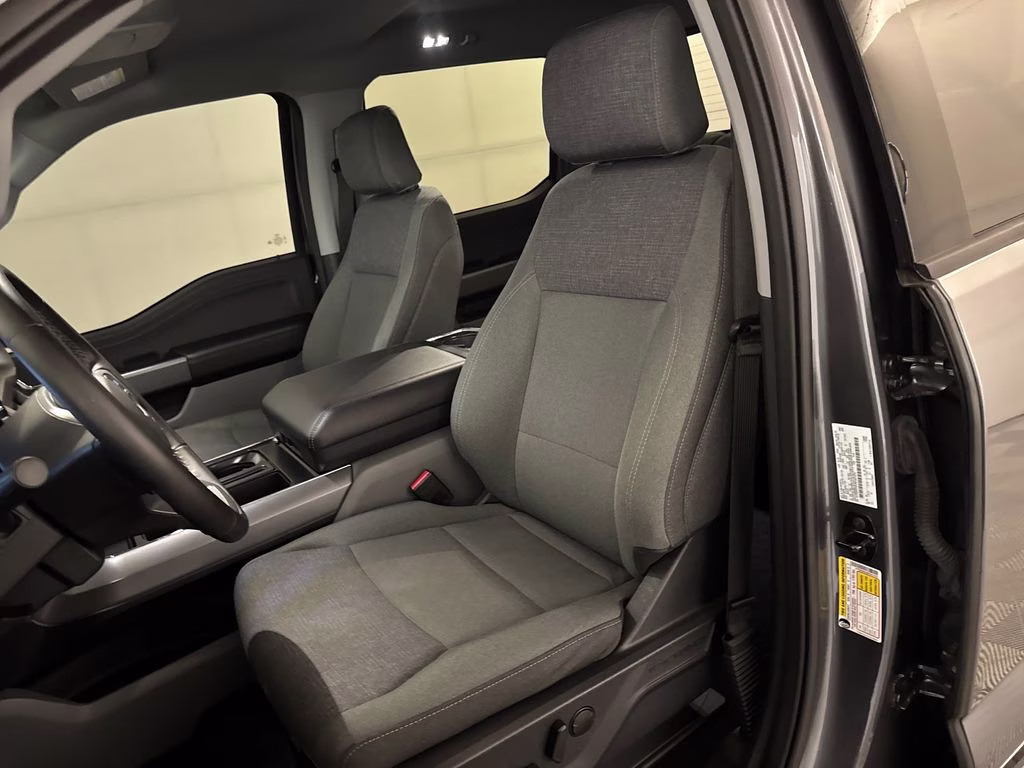 2024 Carbonized Gray Metallic Ford F-150 XLT RWD Truck