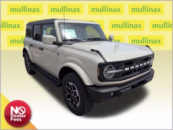 2026 Beige Ford Bronco Outer Banks 4X4 SUV