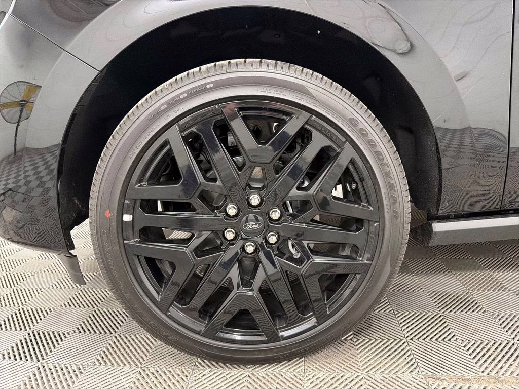 2026 AGATE BLACK Ford Expedition Platinum 4X4 SUV