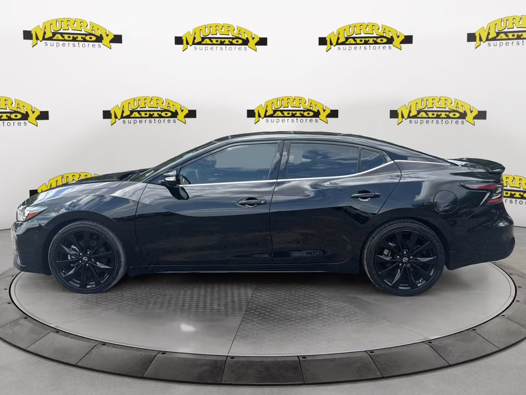 2023 Super Black Nissan Maxima SR FWD Sedan