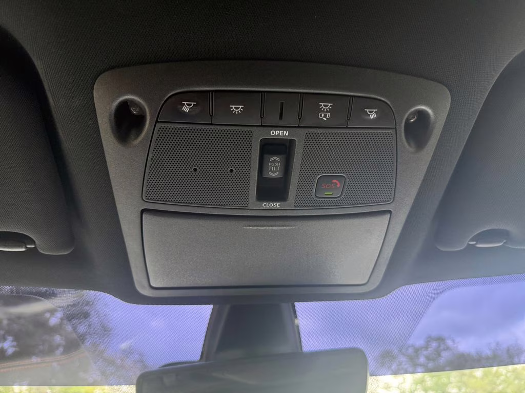 2023 Super Black Nissan Maxima SR FWD Sedan