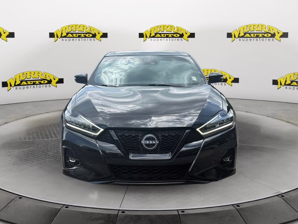 2023 Super Black Nissan Maxima SR FWD Sedan