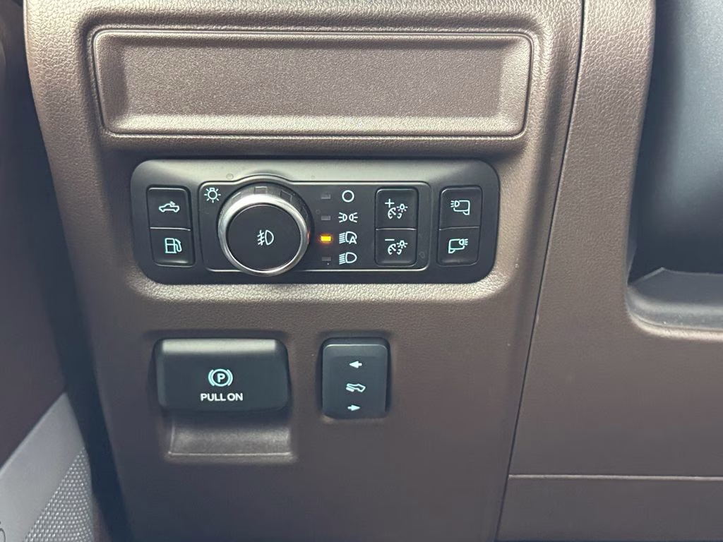 2025 Carbonized Gray Metallic Ford F-150 King Ranch 4X4 Truck