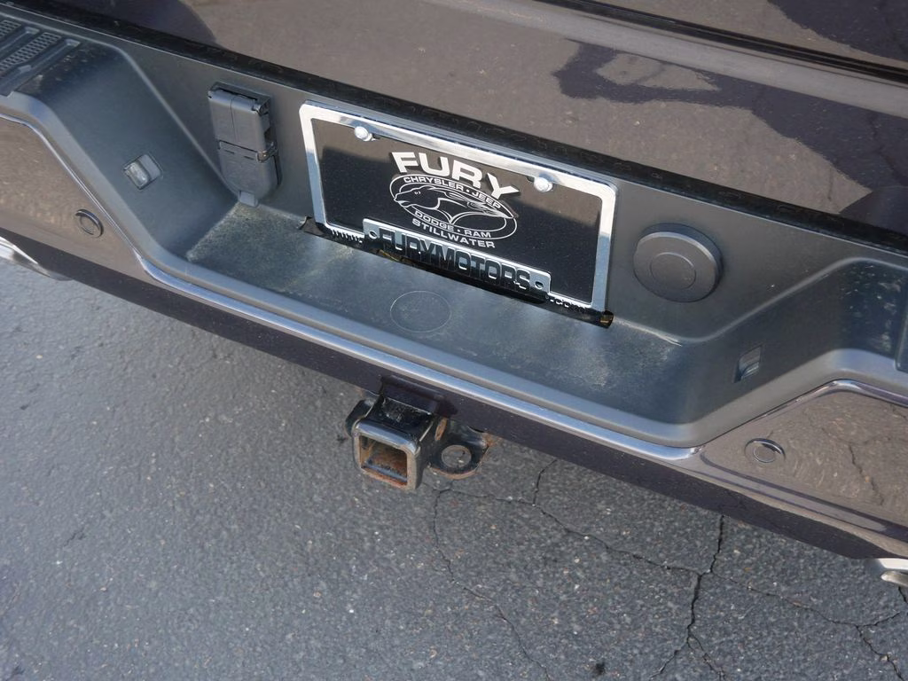 2022 Dark Ash Metallic Chevrolet Silverado 1500 High Country 4X4 Truck