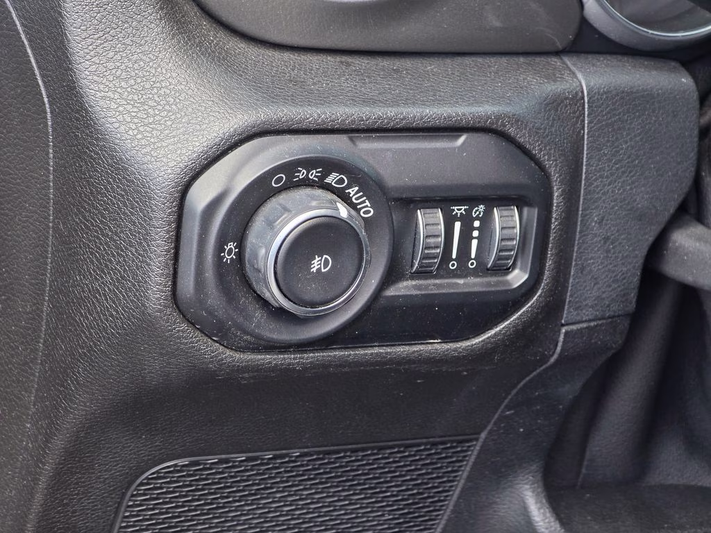 2018 Jeep All-New Wrangler Unlimited Sahara - Photo 38