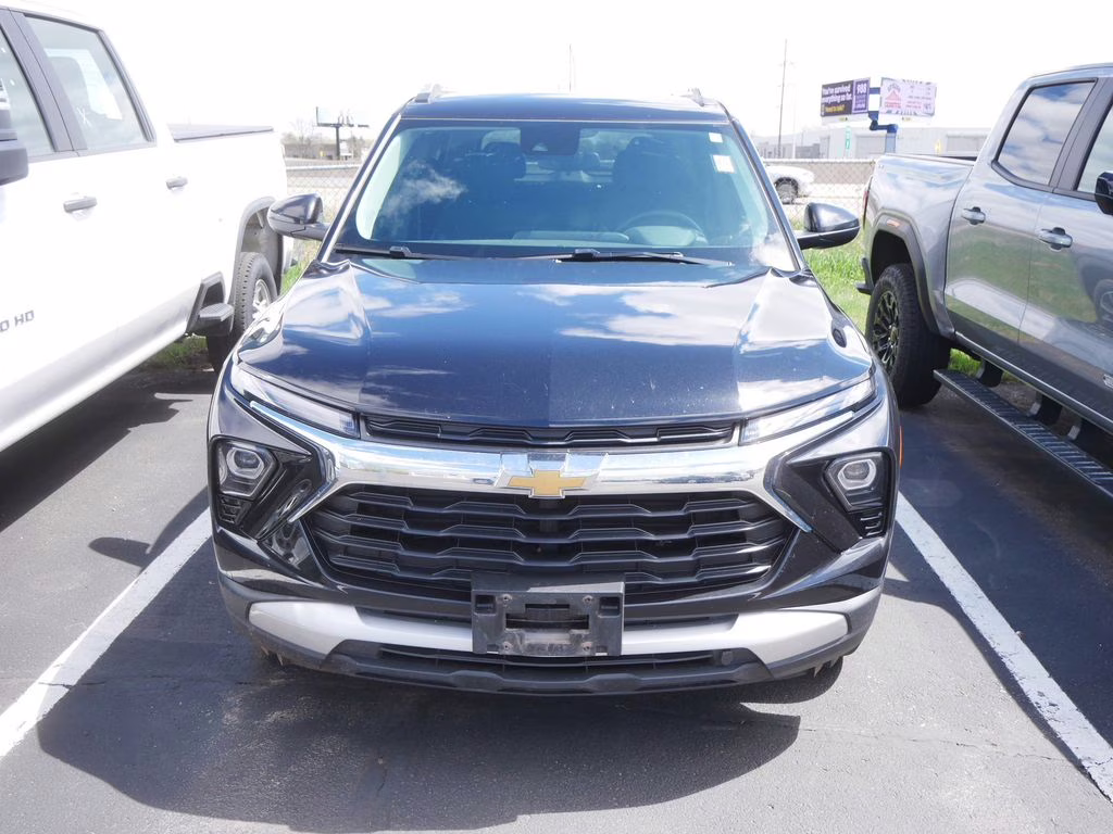 2025 Mosaic Black Metallic Chevrolet Trailblazer LT AWD SUV