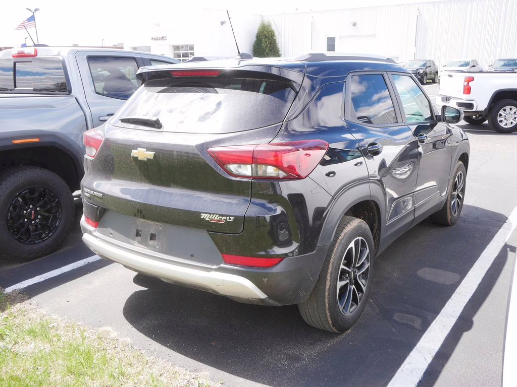 2025 Mosaic Black Metallic Chevrolet Trailblazer LT AWD SUV