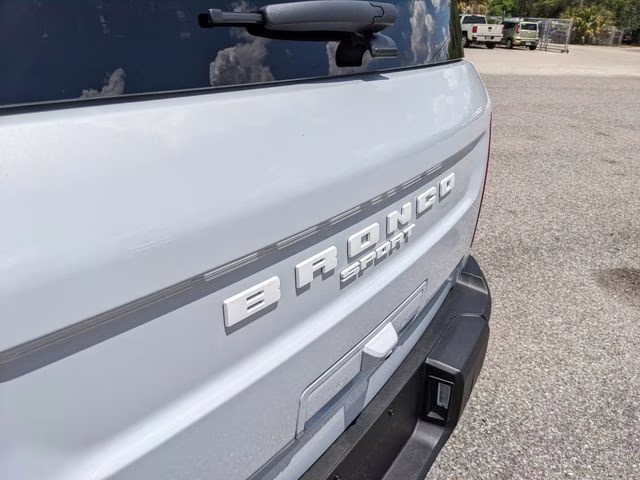 2026 Space White Metallic Ford Bronco Sport Outer Banks 4X4 SUV