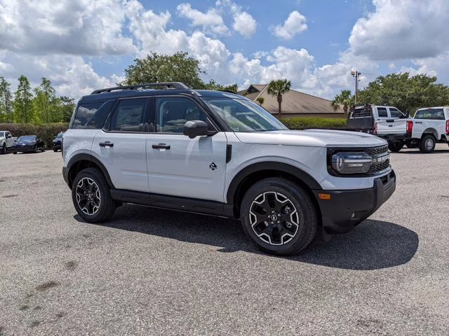 2026 Space White Metallic Ford Bronco Sport Outer Banks 4X4 SUV