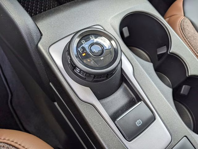 2026 Space White Metallic Ford Bronco Sport Outer Banks 4X4 SUV