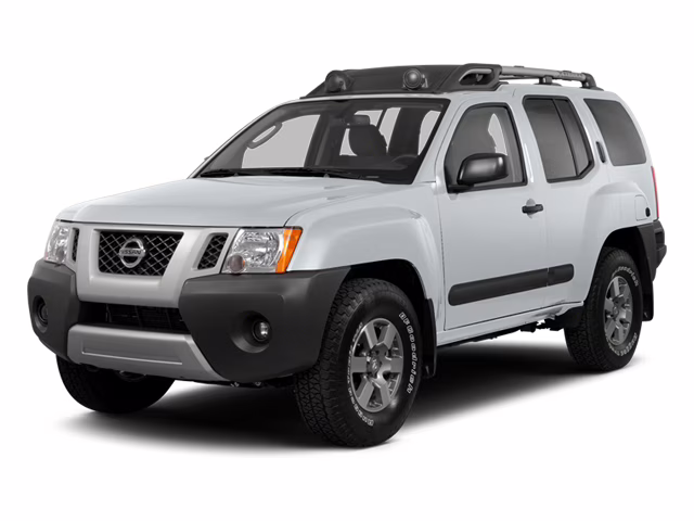 2013 Glacier White Nissan Xterra PRO-4X 4X4 SUV