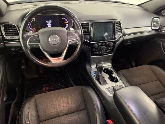 2020 Diamond Black Crystal Pearlcoat Jeep Grand Cherokee Trailhawk 4X4 SUV
