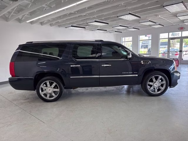 2013 Sapphire Blue Metallic Cadillac Escalade ESV Platinum Edition AWD SUV