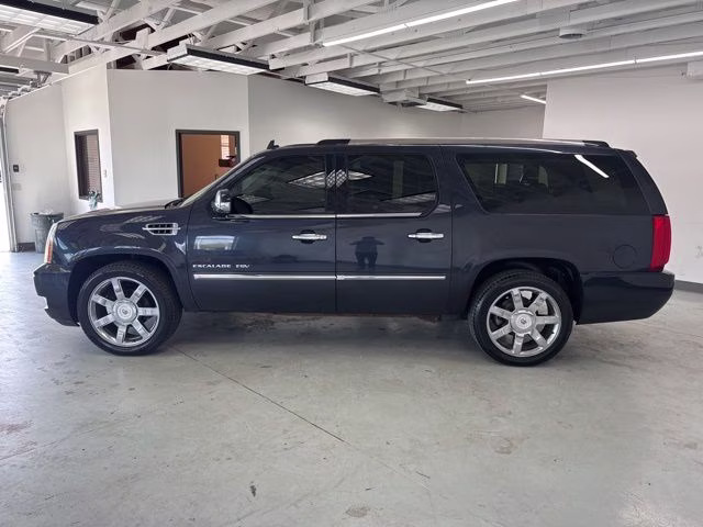 2013 Sapphire Blue Metallic Cadillac Escalade ESV Platinum Edition AWD SUV
