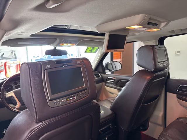 2013 Sapphire Blue Metallic Cadillac Escalade ESV Platinum Edition AWD SUV