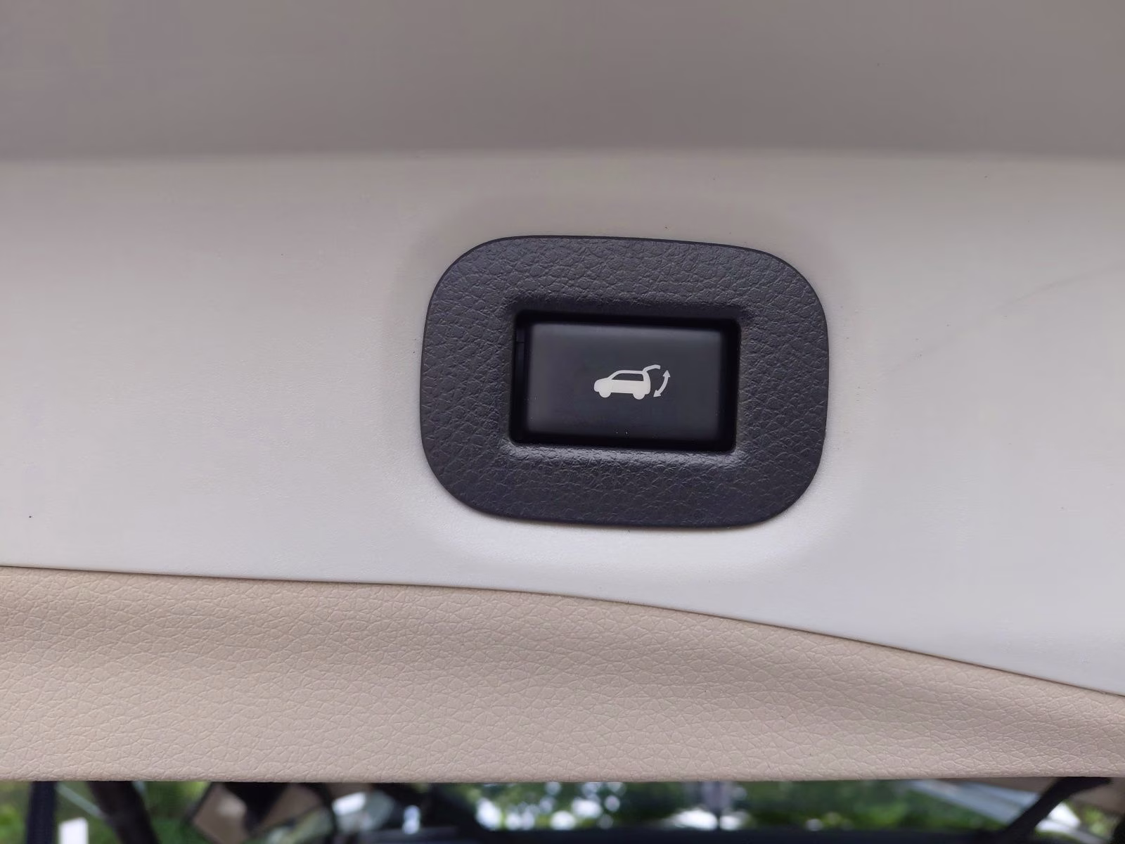 2015 Arctic Blue Metallic Nissan Rogue SL AWD SUV