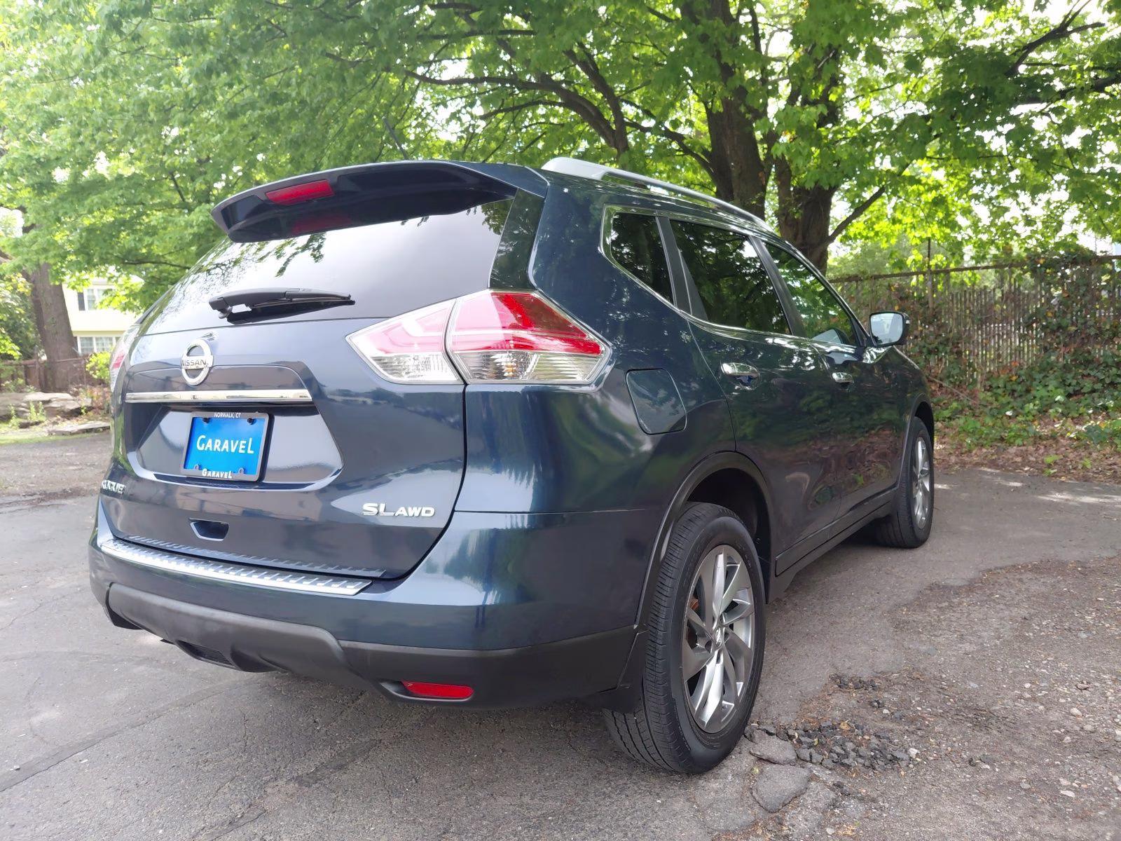 2015 Arctic Blue Metallic Nissan Rogue SL AWD SUV