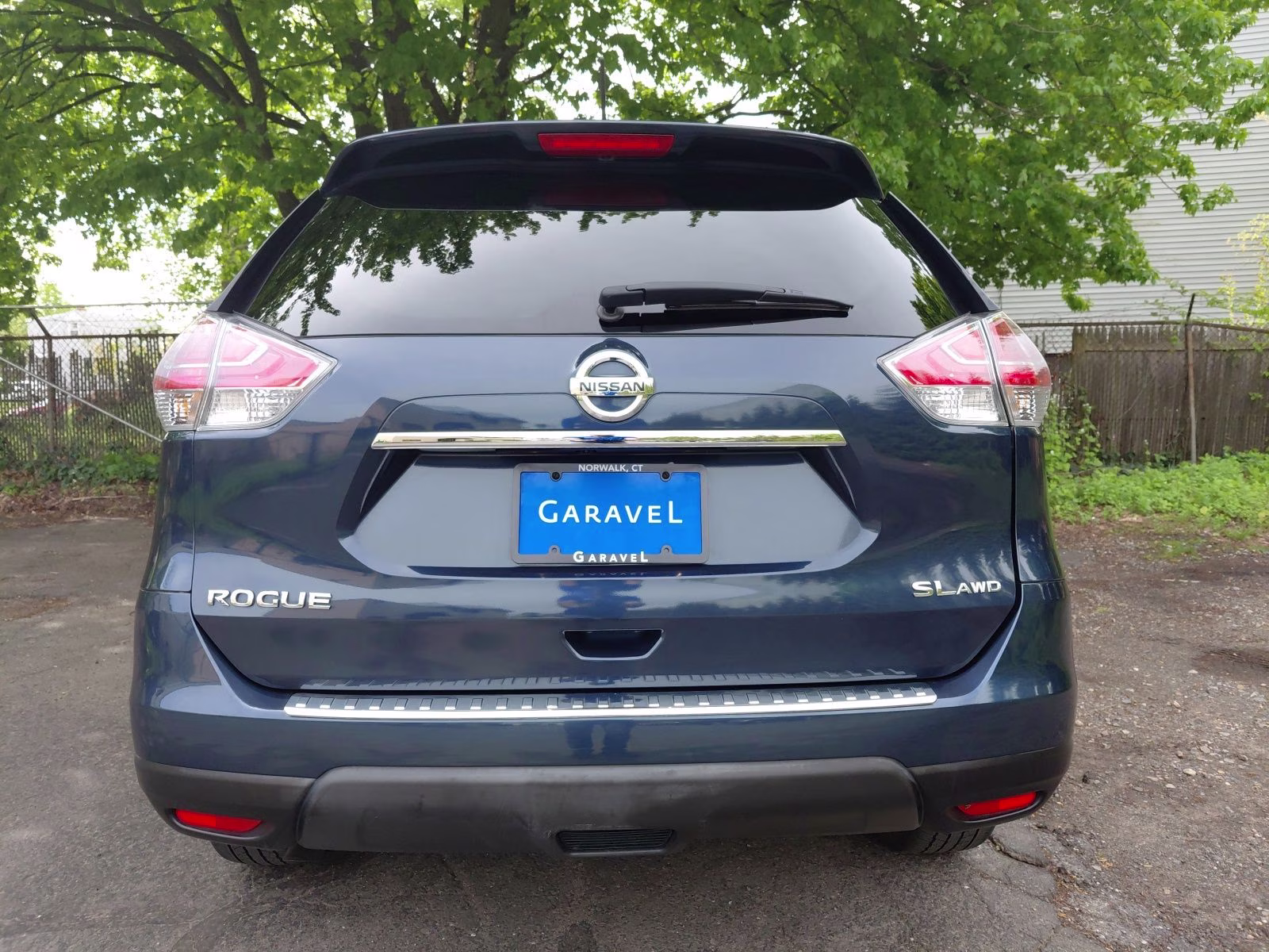 2015 Arctic Blue Metallic Nissan Rogue SL AWD SUV