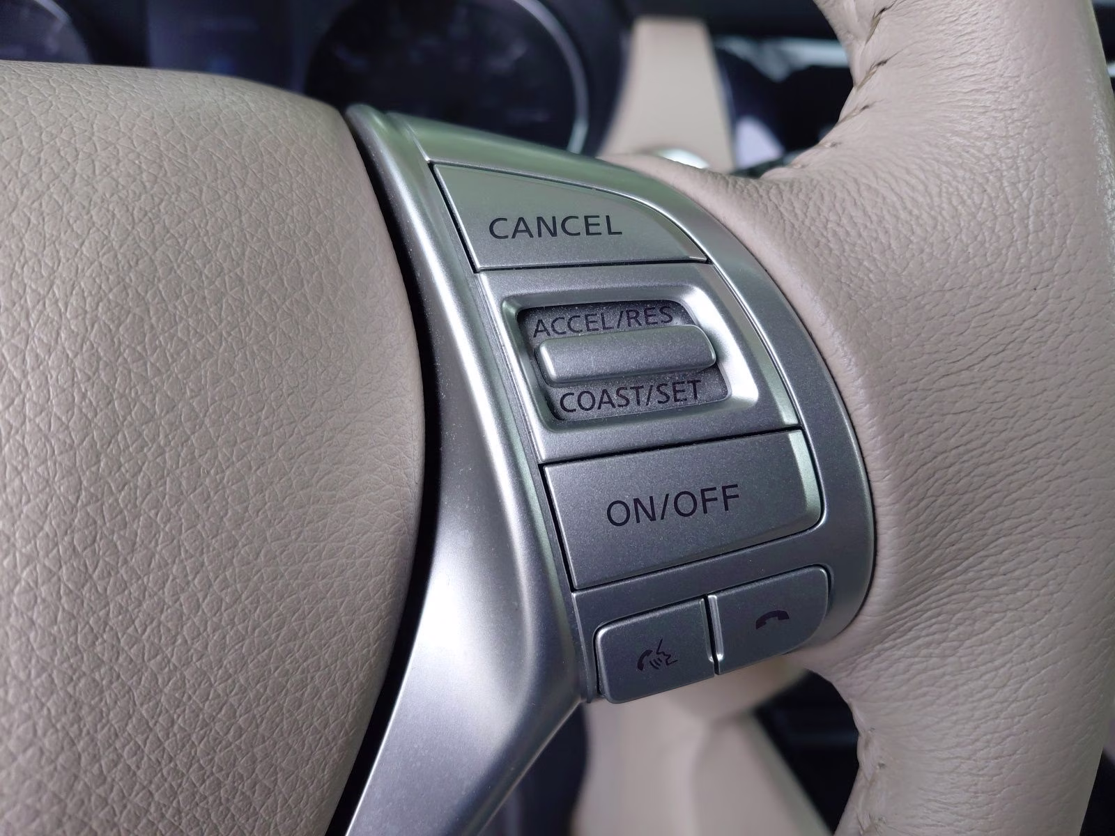 2015 Arctic Blue Metallic Nissan Rogue SL AWD SUV