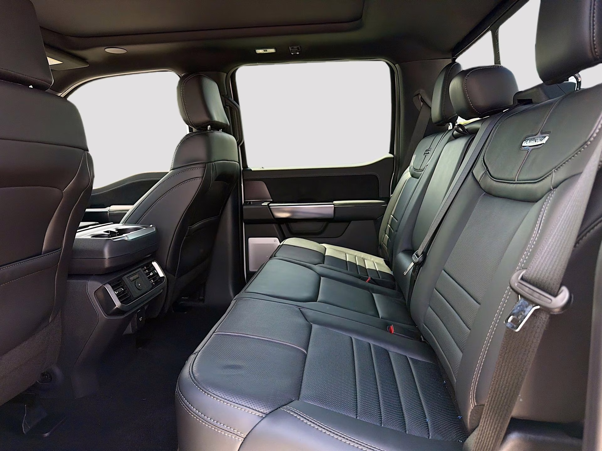 2026 Star White Metallic Tri-Coat Ford F-150 Platinum 4X4 Truck