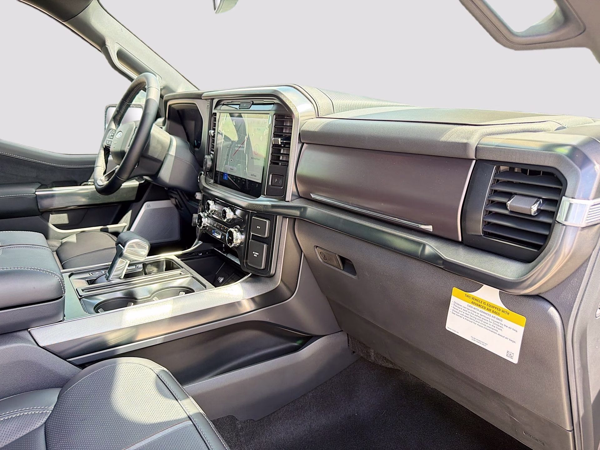 2026 Star White Metallic Tri-Coat Ford F-150 Platinum 4X4 Truck