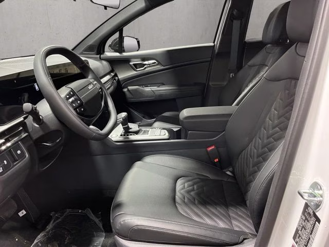 2026 Glacial White Pearl Kia Sportage X-Line AWD SUV
