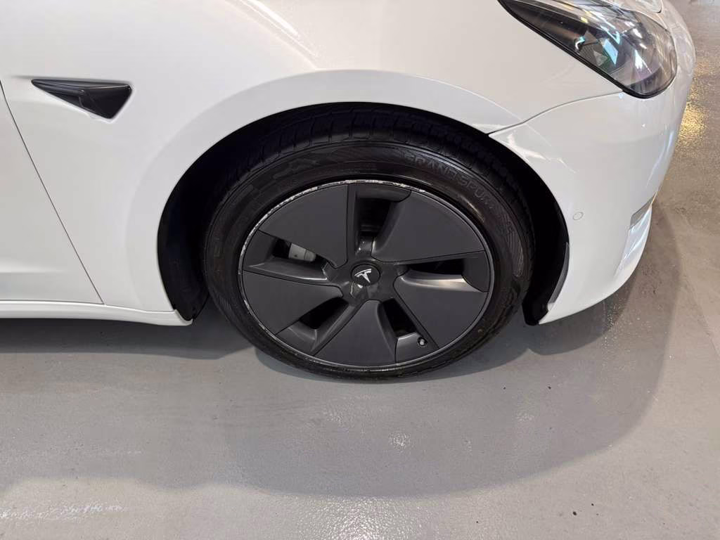 2021 White Tesla Model 3 Long Range AWD Sedan