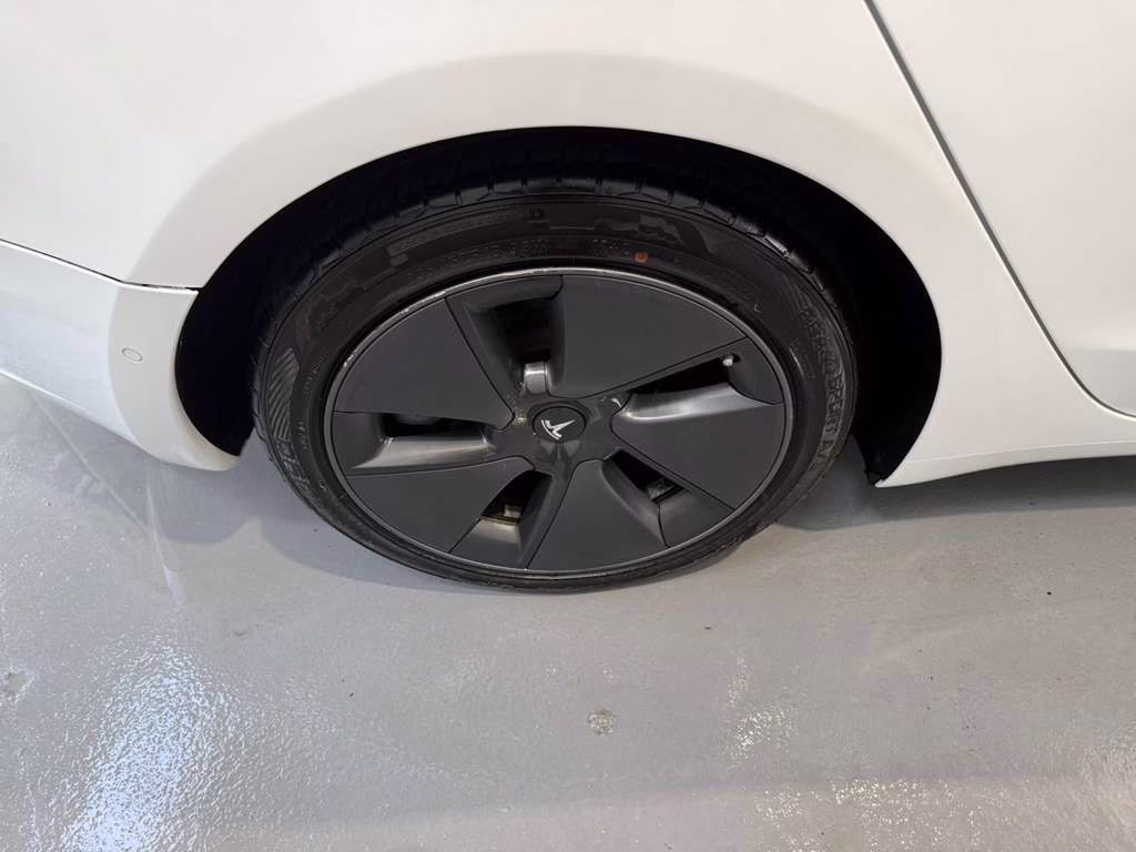 2021 White Tesla Model 3 Long Range AWD Sedan