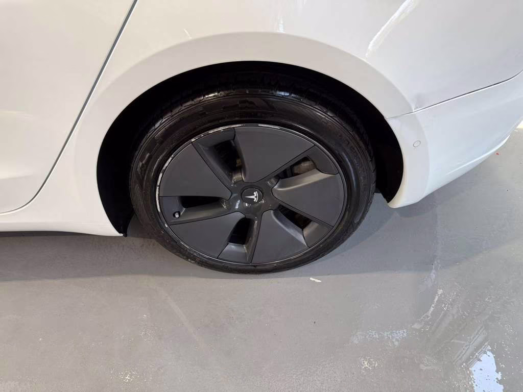 2021 White Tesla Model 3 Long Range AWD Sedan