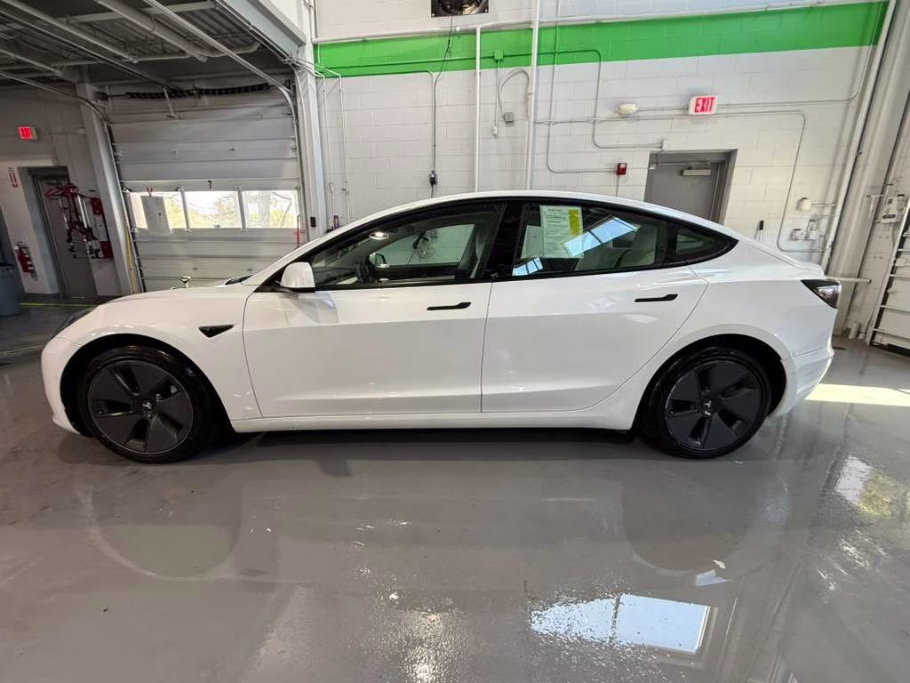 2021 White Tesla Model 3 Long Range AWD Sedan